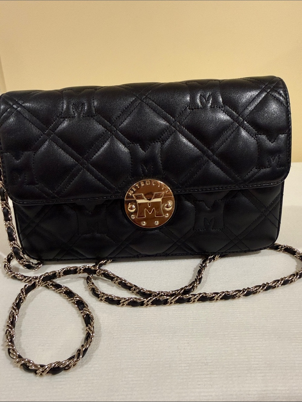 Metrocity Quilted Crossbody
